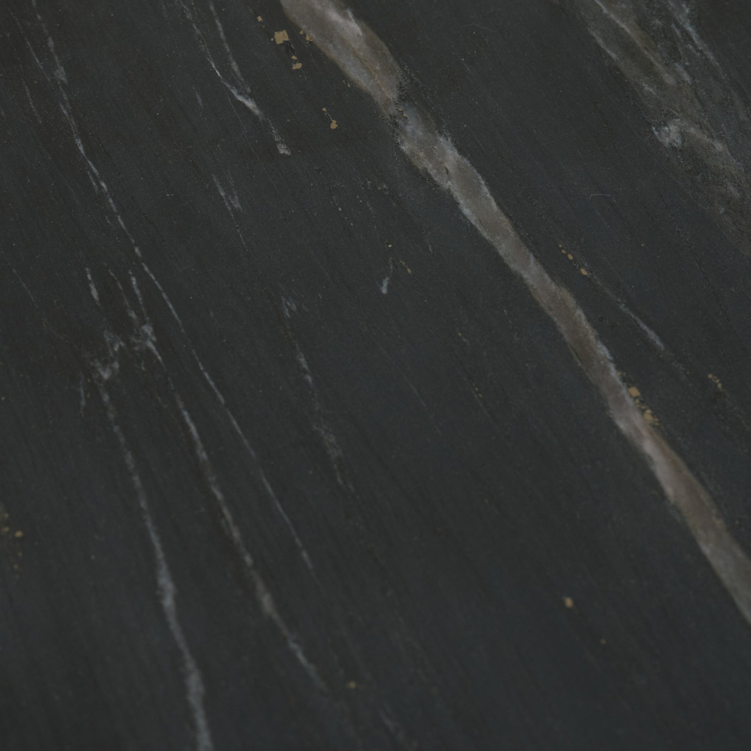 Pedestal Marble Side Table in Black - Rounded Top, Natural Veining